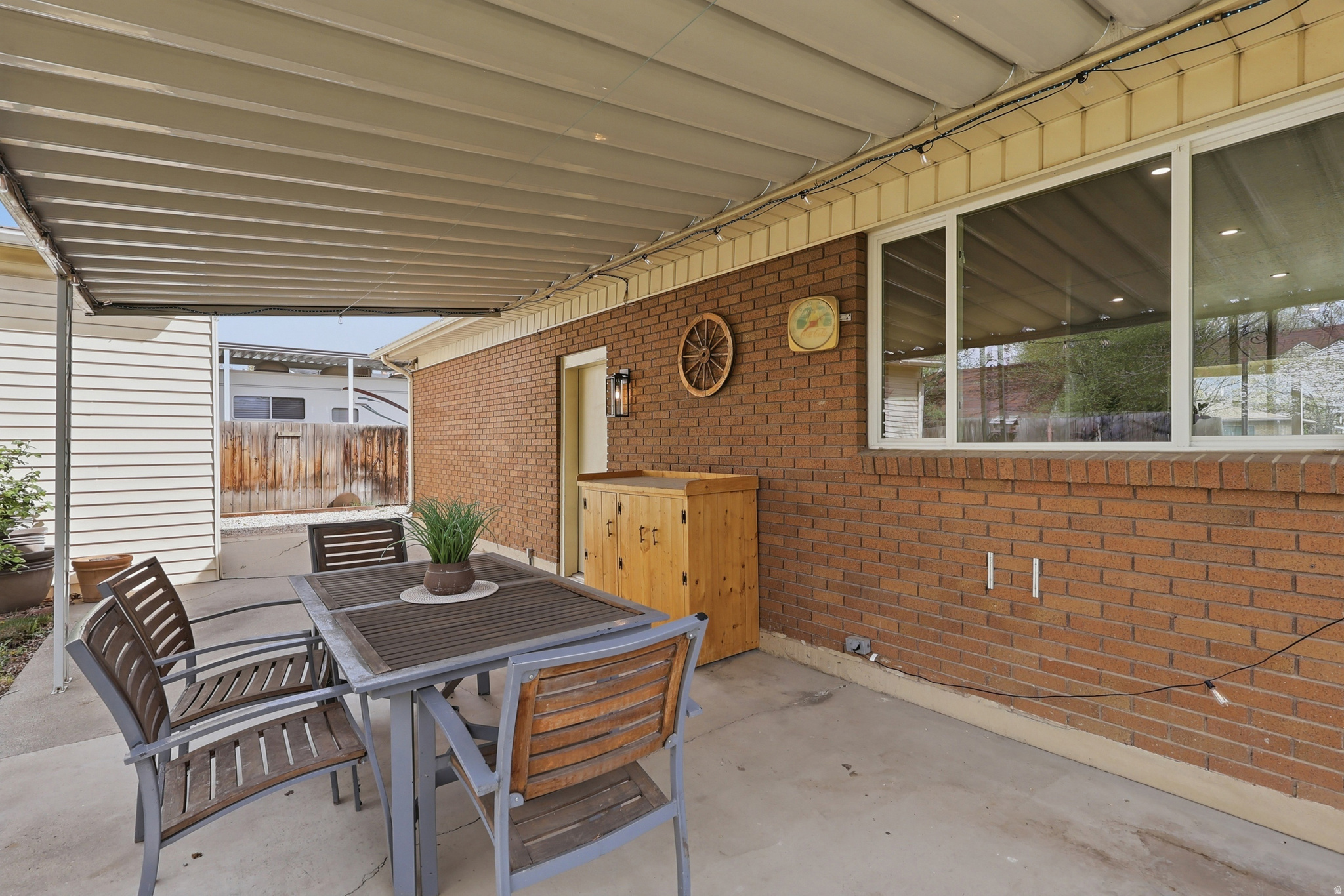 FAIROAKS - Residential