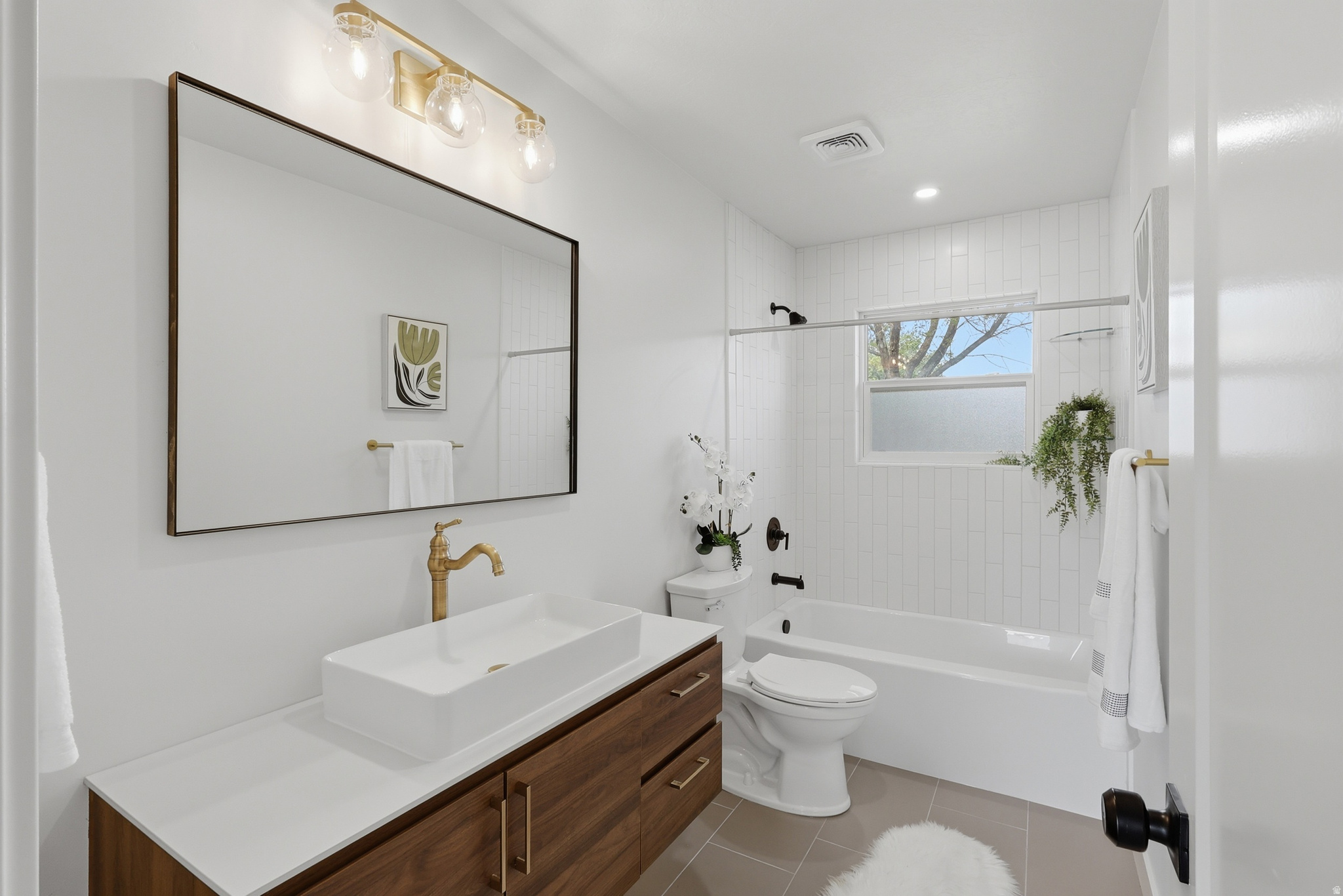 FAIROAKS - Residential