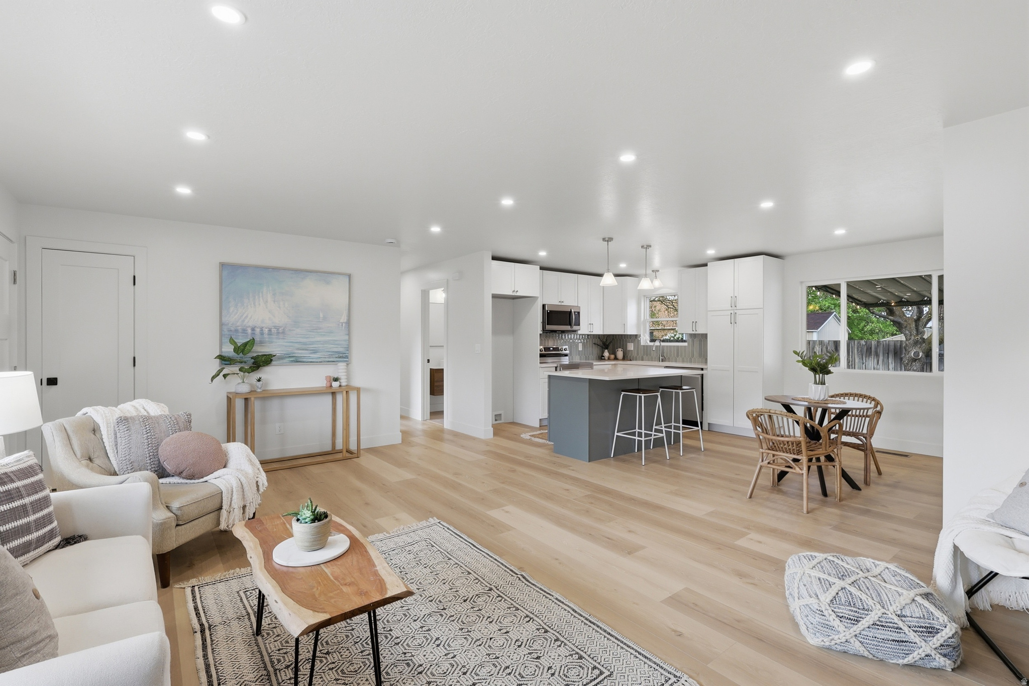 FAIROAKS - Residential