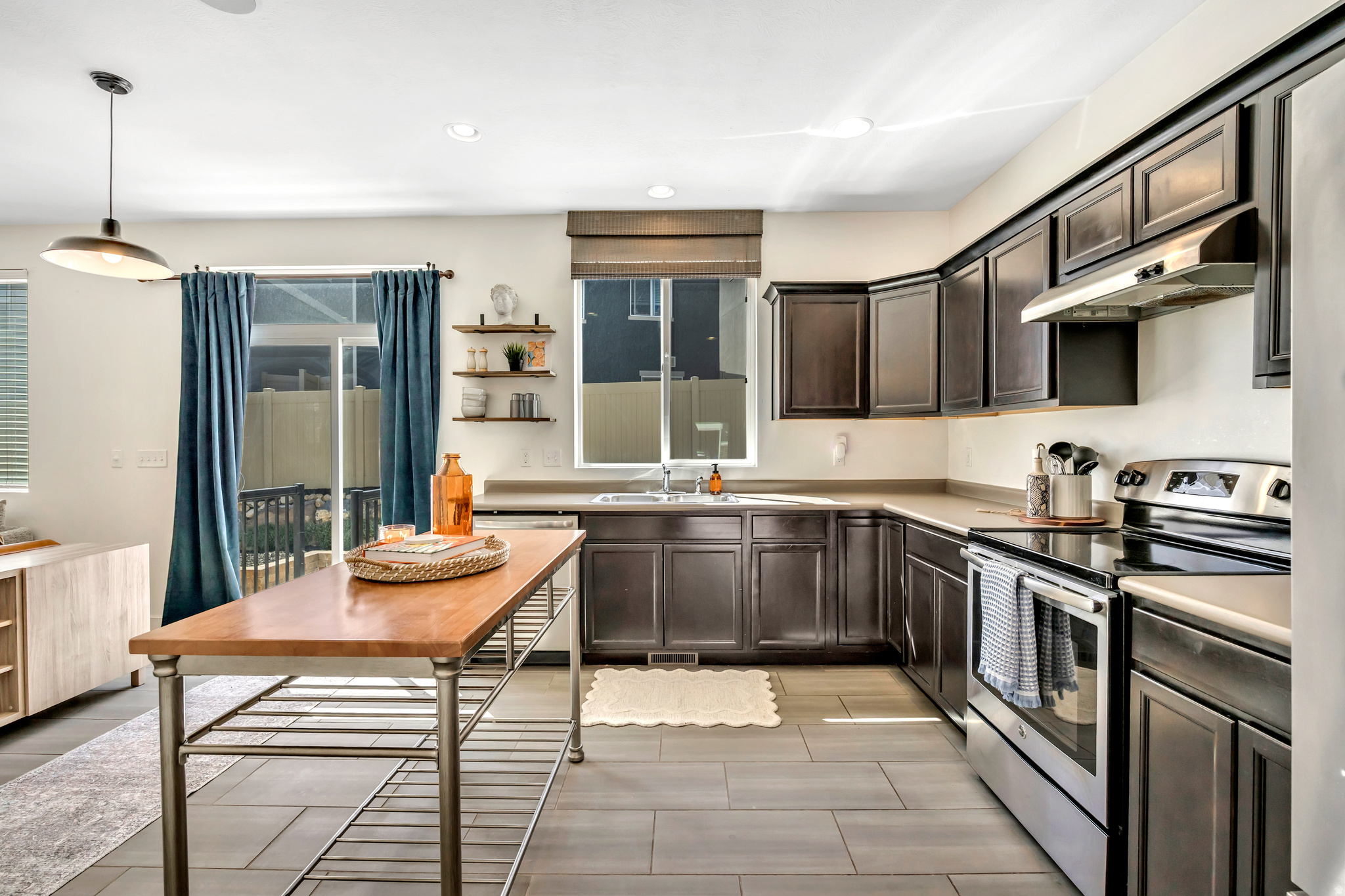 THE COTTAGES - Residential