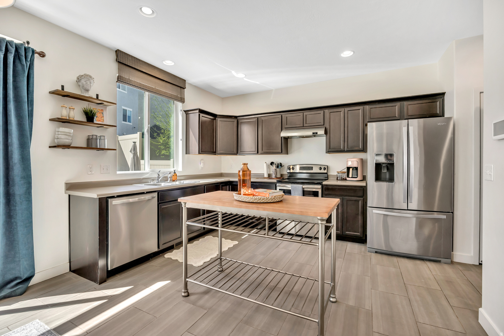 THE COTTAGES - Residential