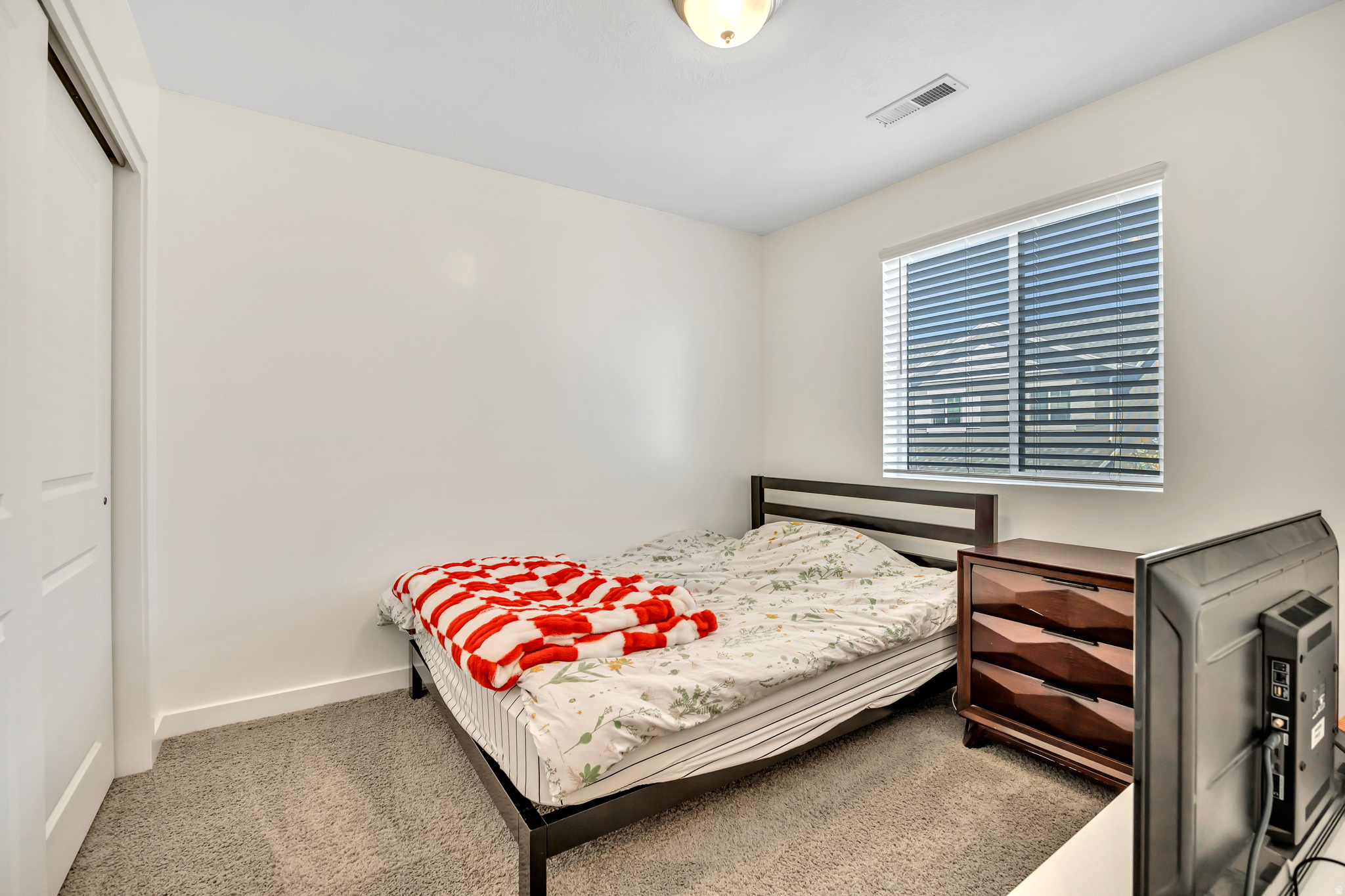 THE COTTAGES - Residential