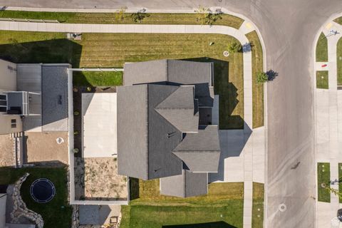 Tiny photo for 1453 W LINEN WAY, Lehi, UT 84043 (MLS # 2103960)