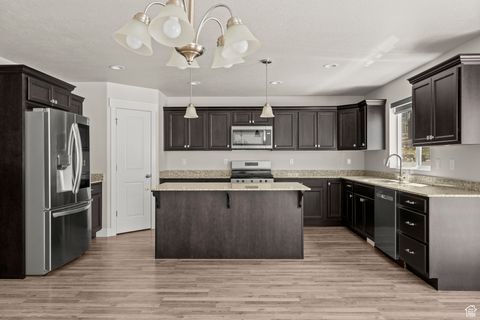 Tiny photo for 1453 W LINEN WAY, Lehi, UT 84043 (MLS # 2103960)