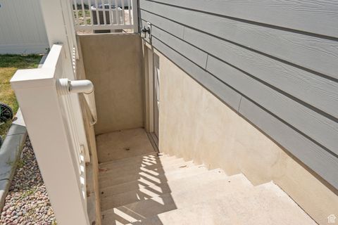 Tiny photo for 1453 W LINEN WAY, Lehi, UT 84043 (MLS # 2103960)
