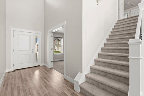 Tiny photo for 1453 W LINEN WAY, Lehi, UT 84043 (MLS # 2103960)
