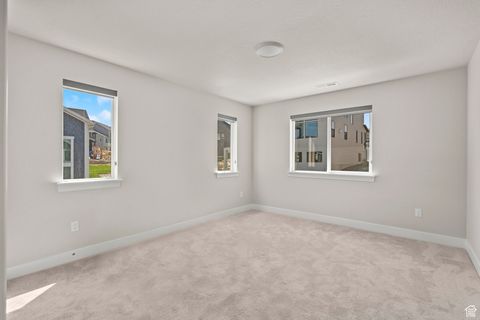 Tiny photo for 1453 W LINEN WAY, Lehi, UT 84043 (MLS # 2103960)