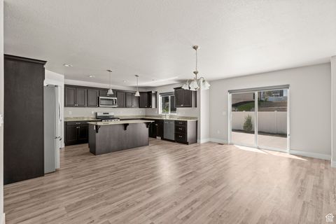 Tiny photo for 1453 W LINEN WAY, Lehi, UT 84043 (MLS # 2103960)