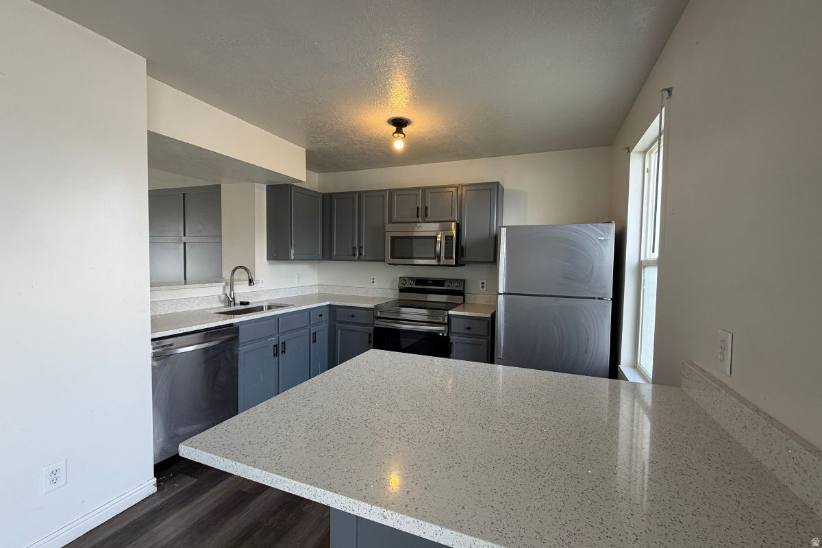 SHETLAND MEADOWS - Residential Income