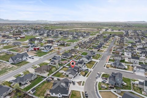 Tiny photo for 3359 W EURASIAN CRANE RD, Clinton, UT 84015 (MLS # 2146736)