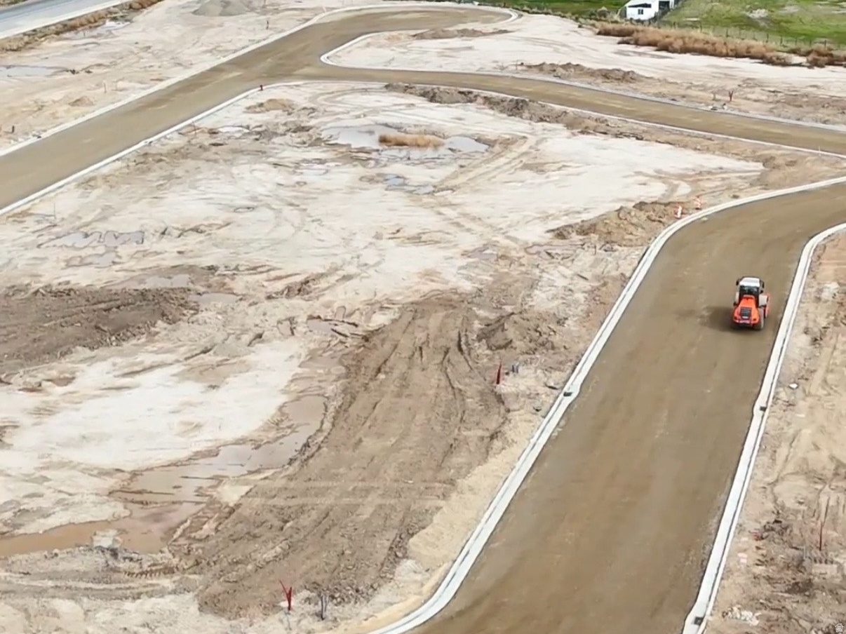 WINSTON PARK PHASE 2 - Land