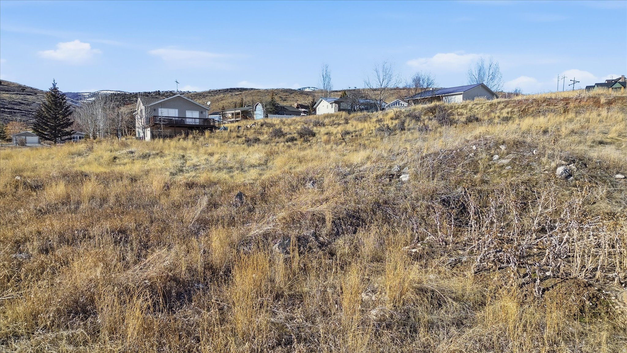 FOOTHILL ESTATE - Land