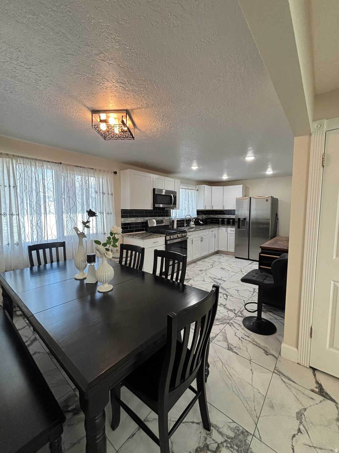 GREEN HILL ACRE - Residential