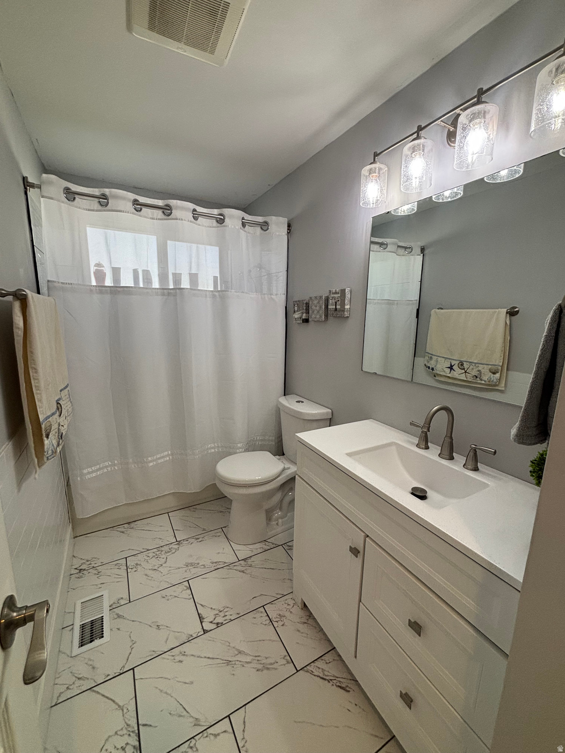 GREEN HILL ACRE - Residential