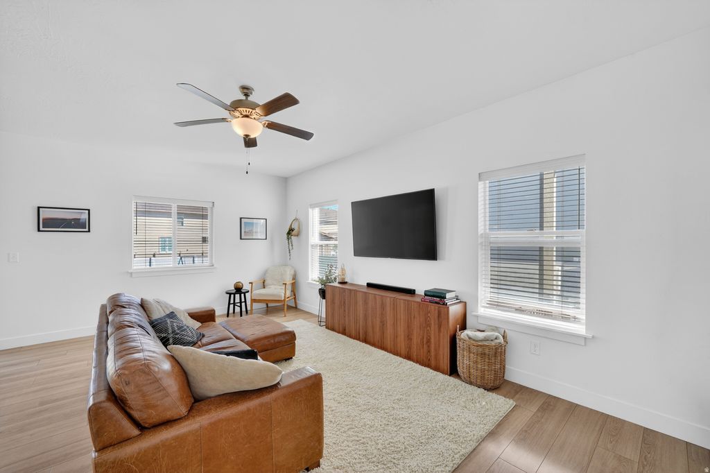 Photo of 1313 E BALLAST WAY, Eagle Mountain, UT 84005 (MLS # 2151048)