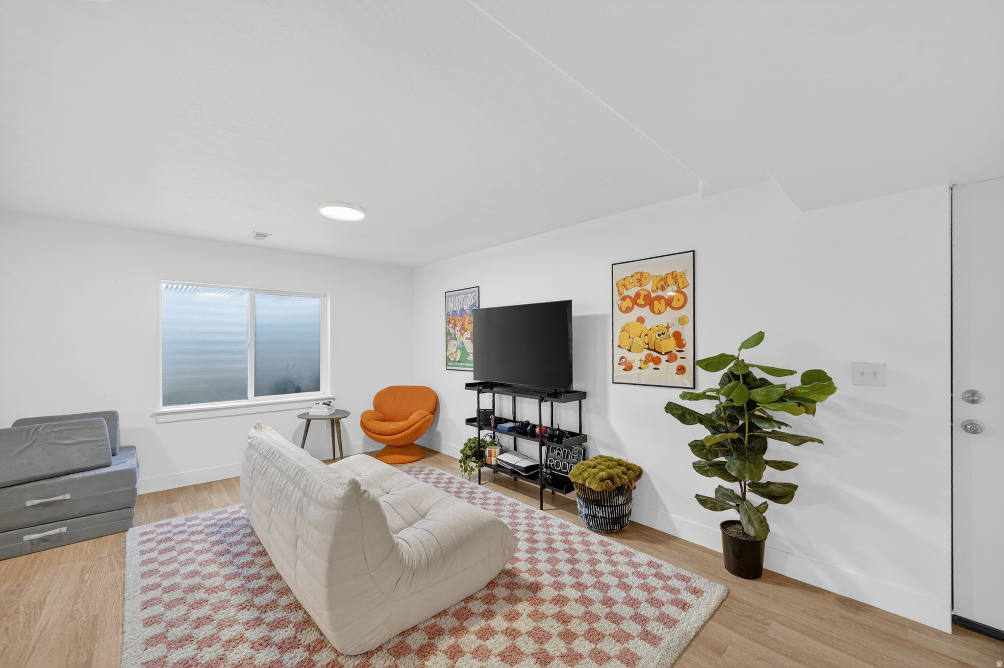 OVERLAND TRAILS - Residential