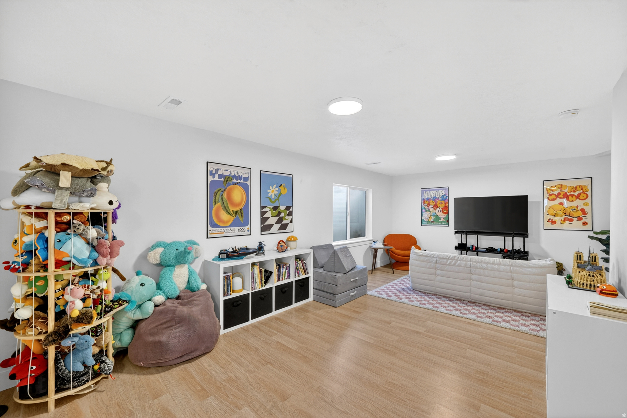 OVERLAND TRAILS - Residential