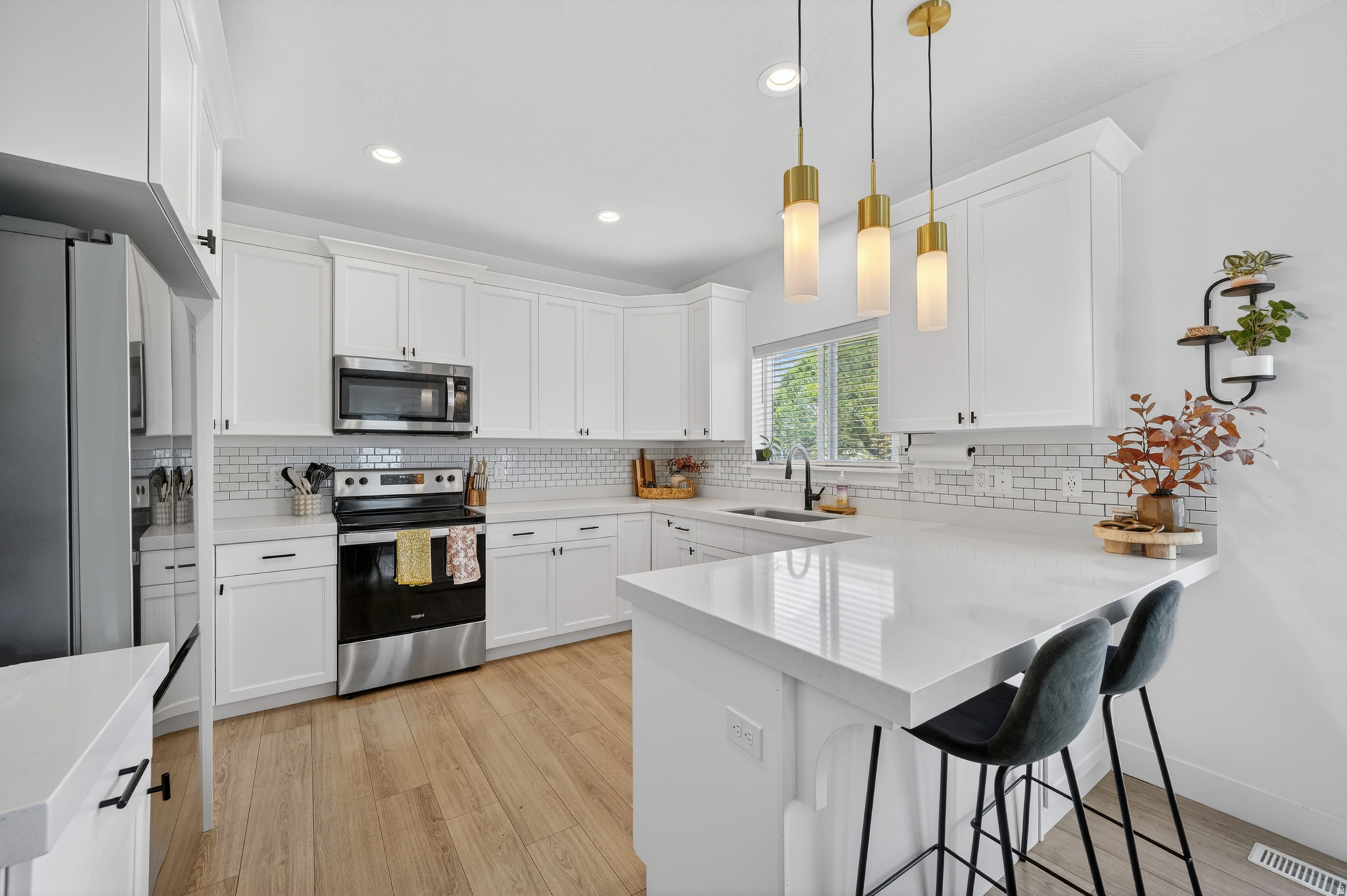 OVERLAND TRAILS - Residential