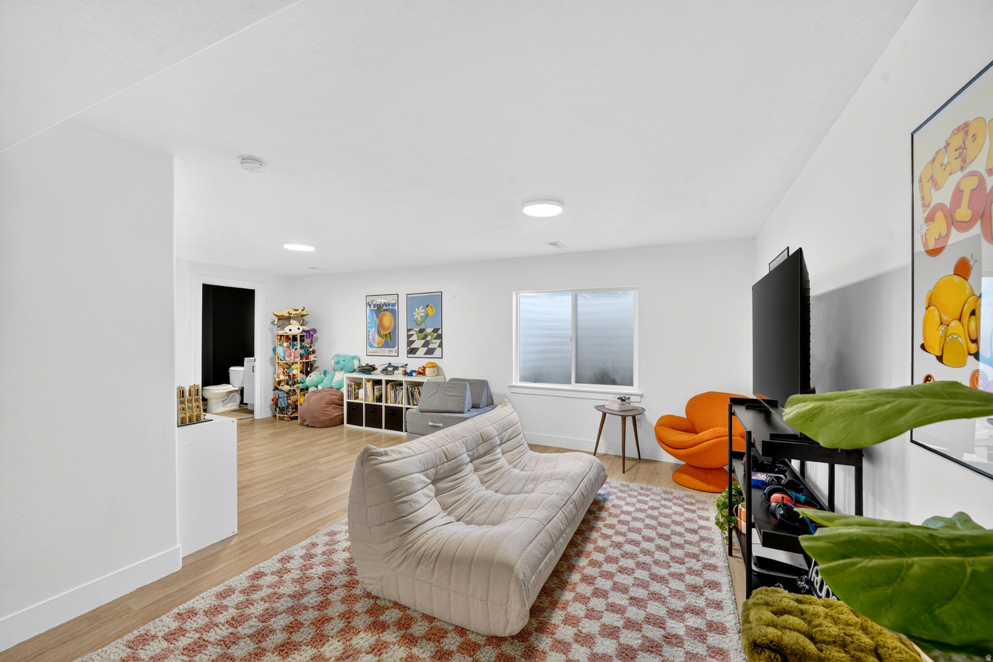 OVERLAND TRAILS - Residential