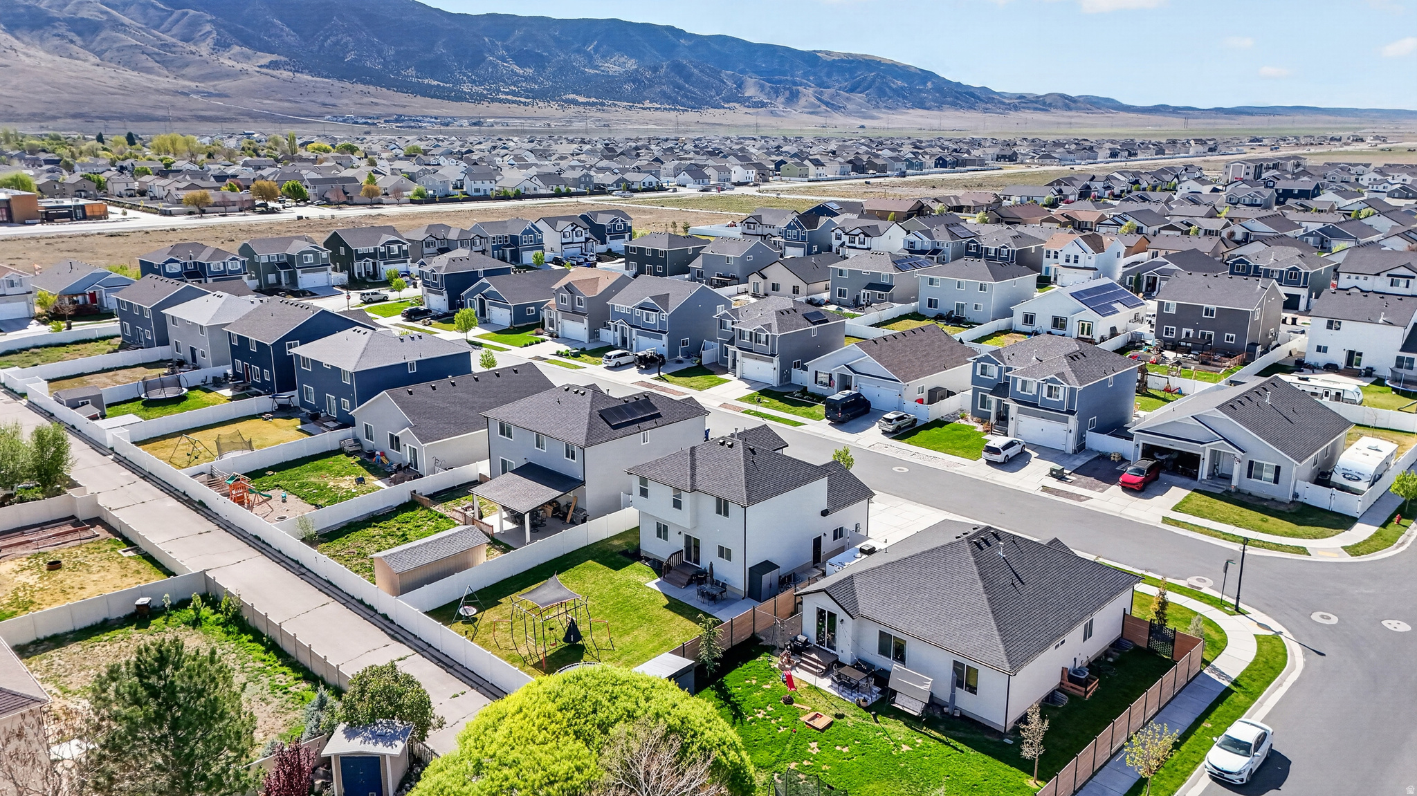 OVERLAND TRAILS - Residential