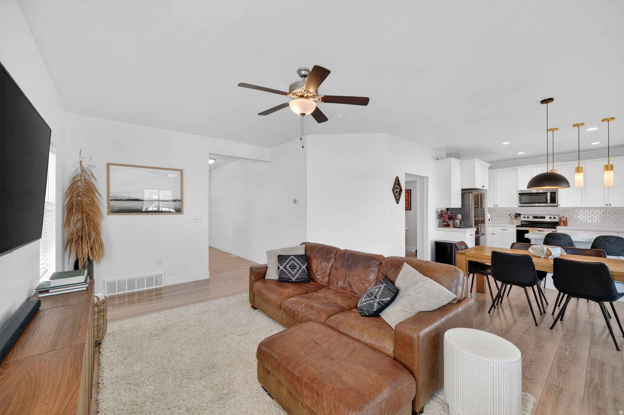 OVERLAND TRAILS - Residential