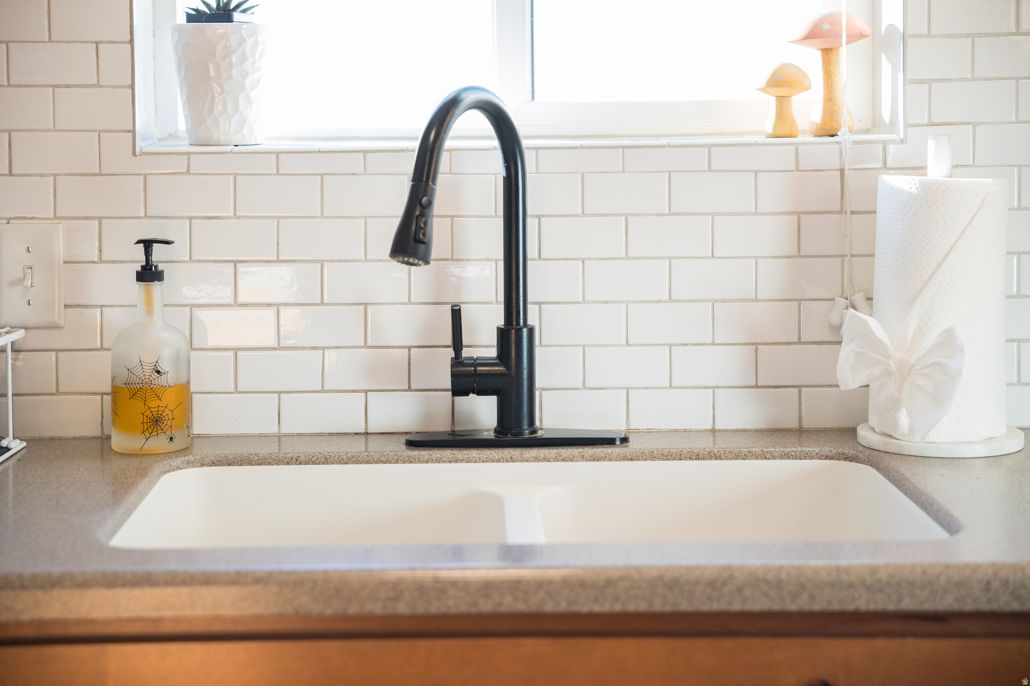 CANYON VILLAS - Residential