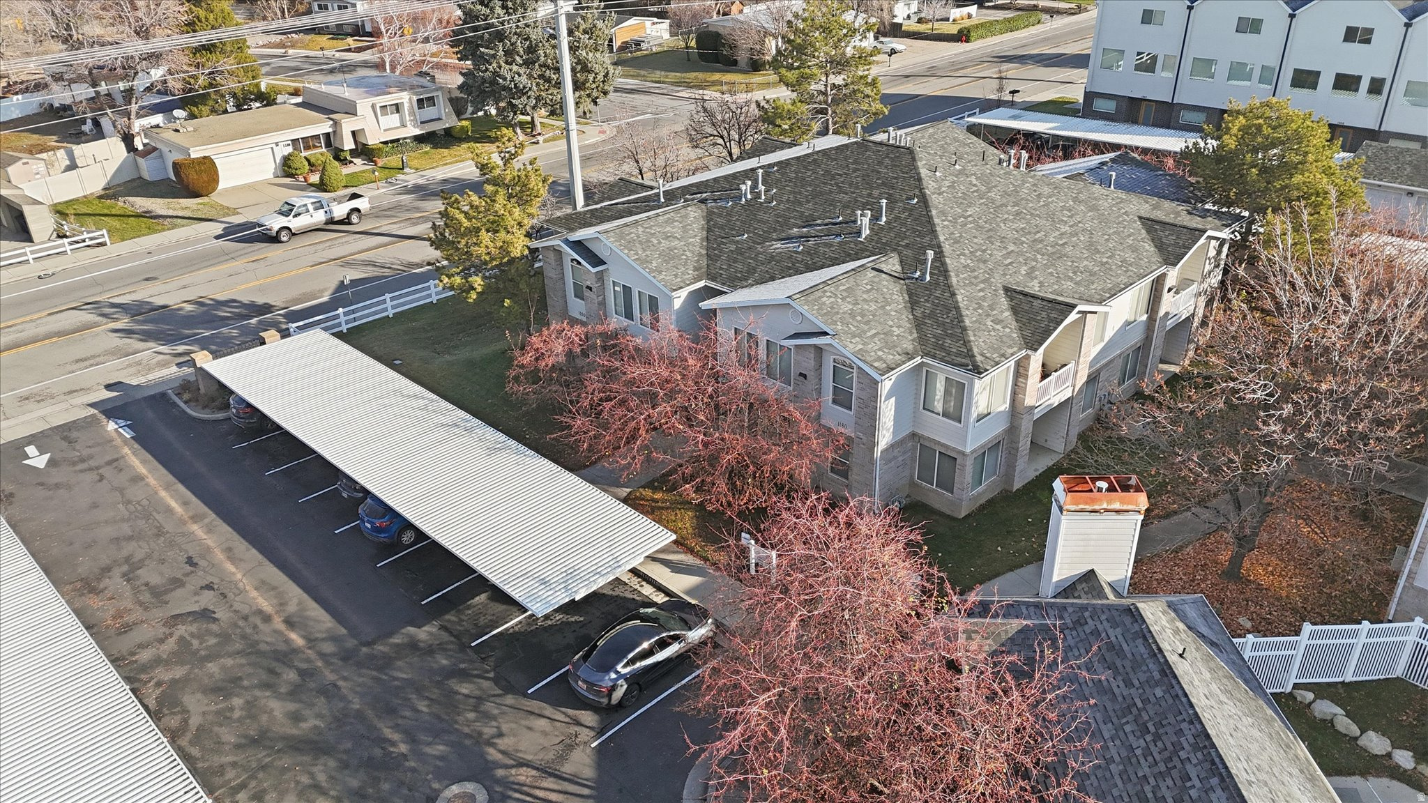 STONEY BROOK - Residential