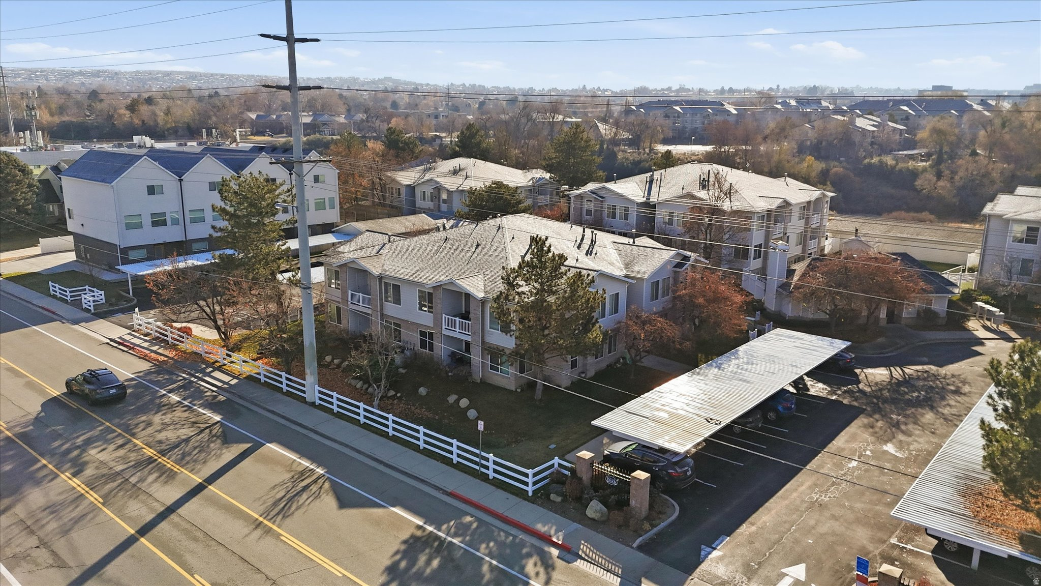 STONEY BROOK - Residential
