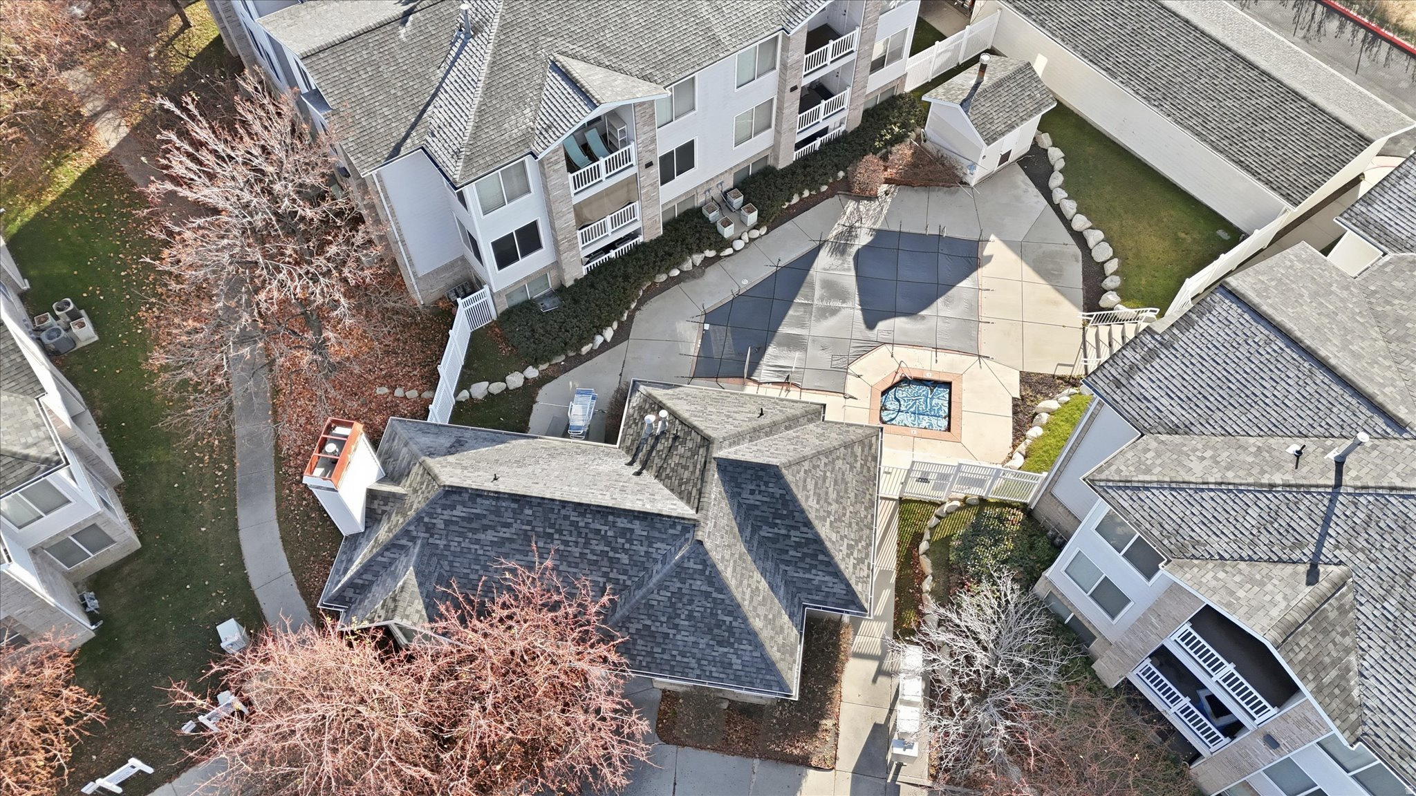 STONEY BROOK - Residential