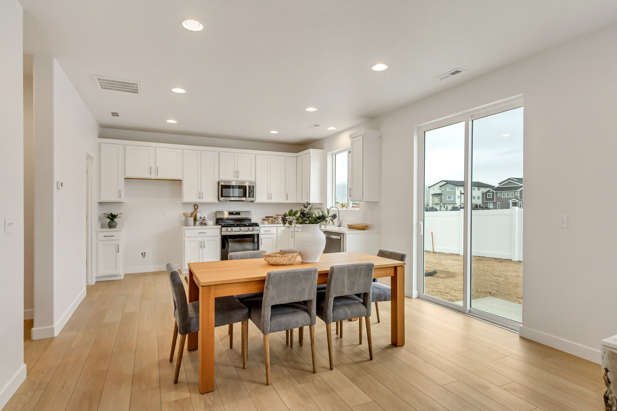 HARMONY POINT - Residential