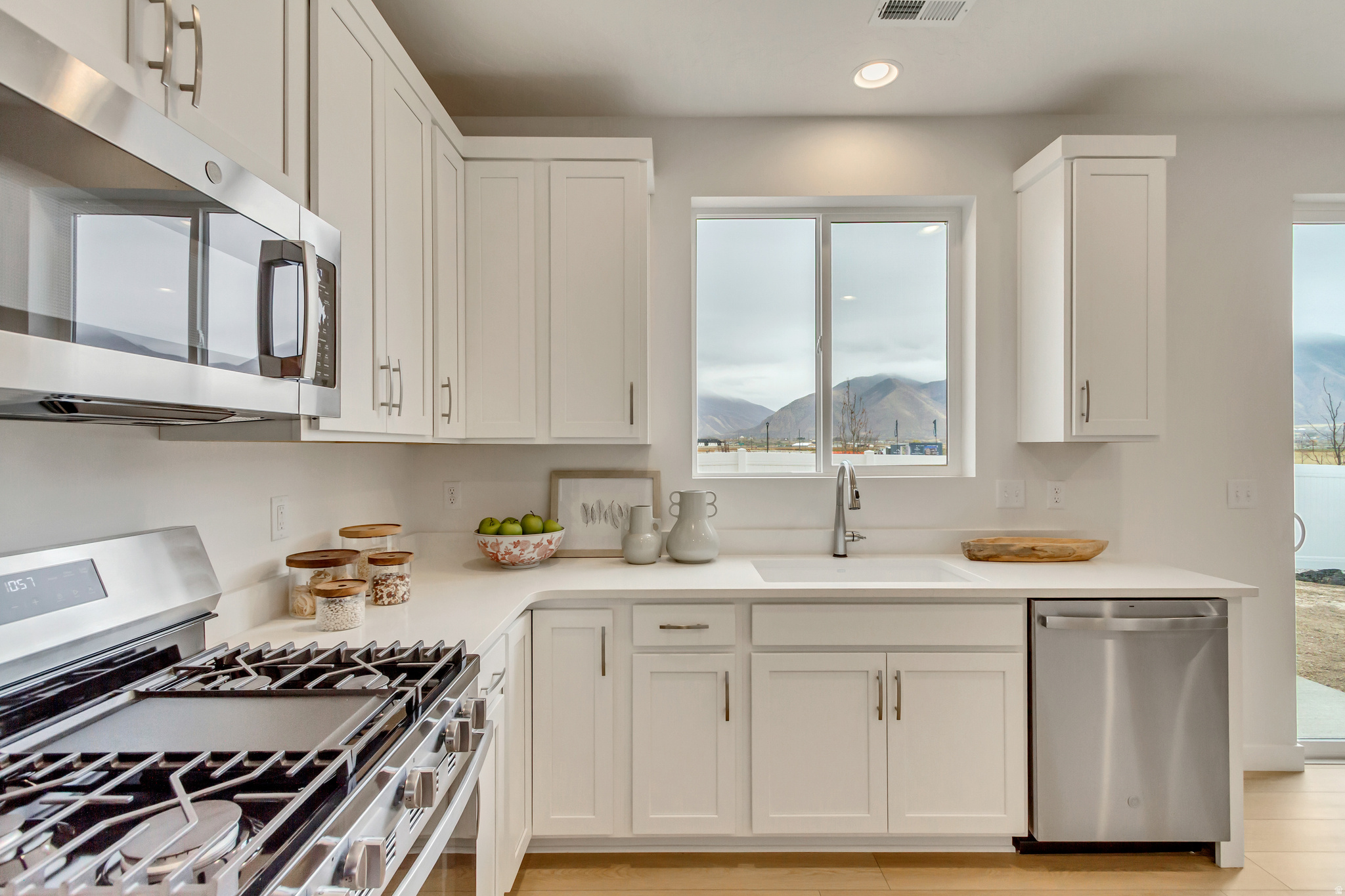 HARMONY POINT - Residential