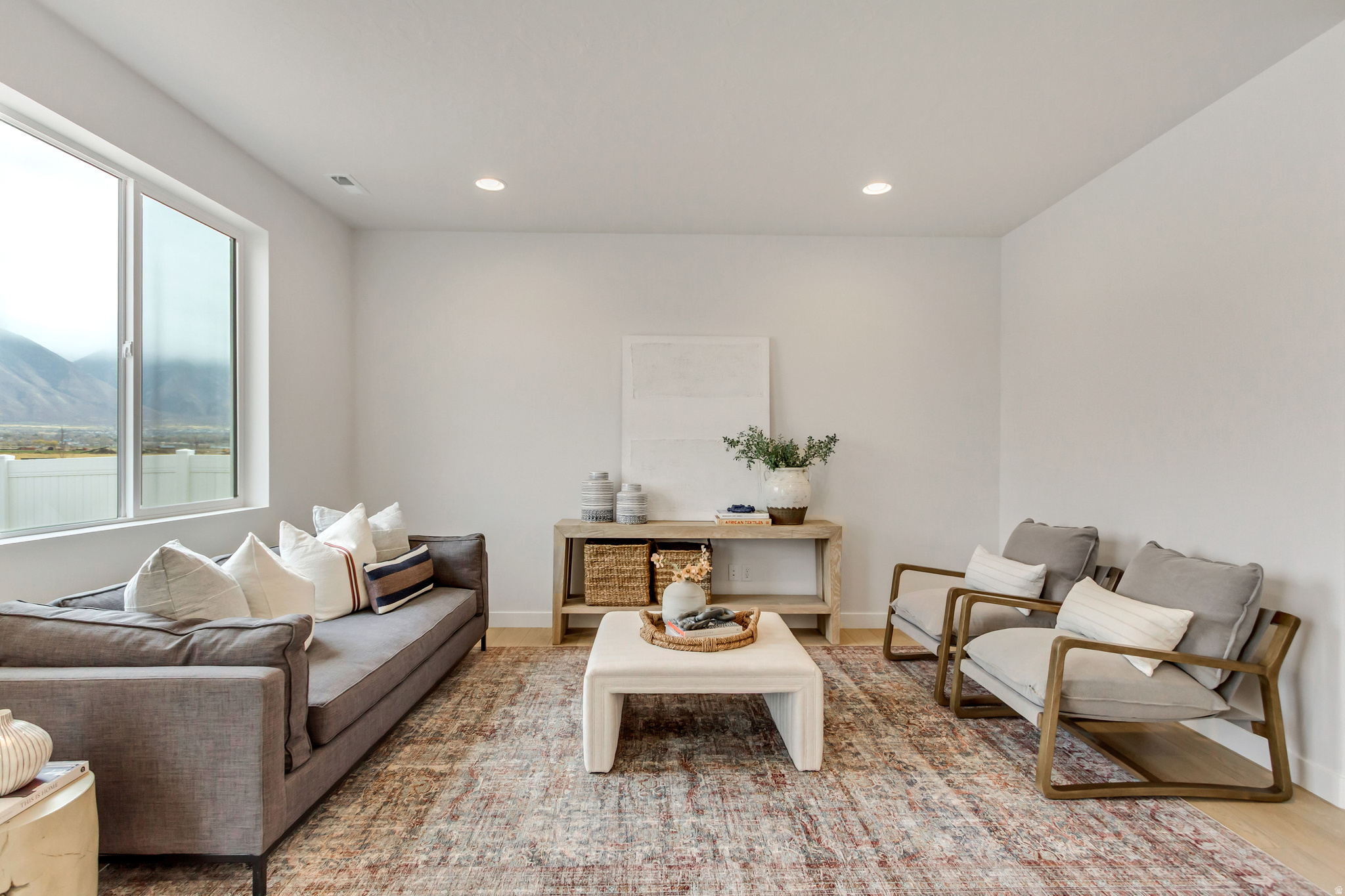 HARMONY POINT - Residential