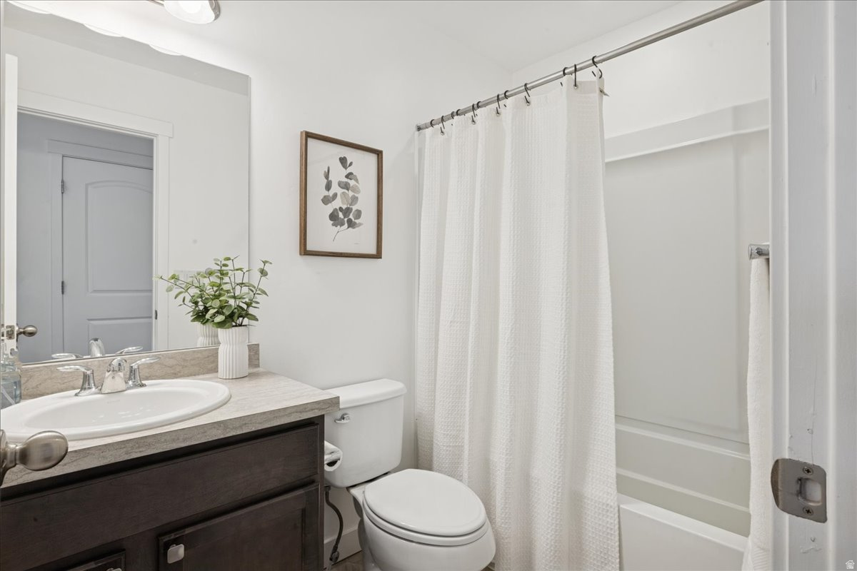 KENNECOTT - Residential