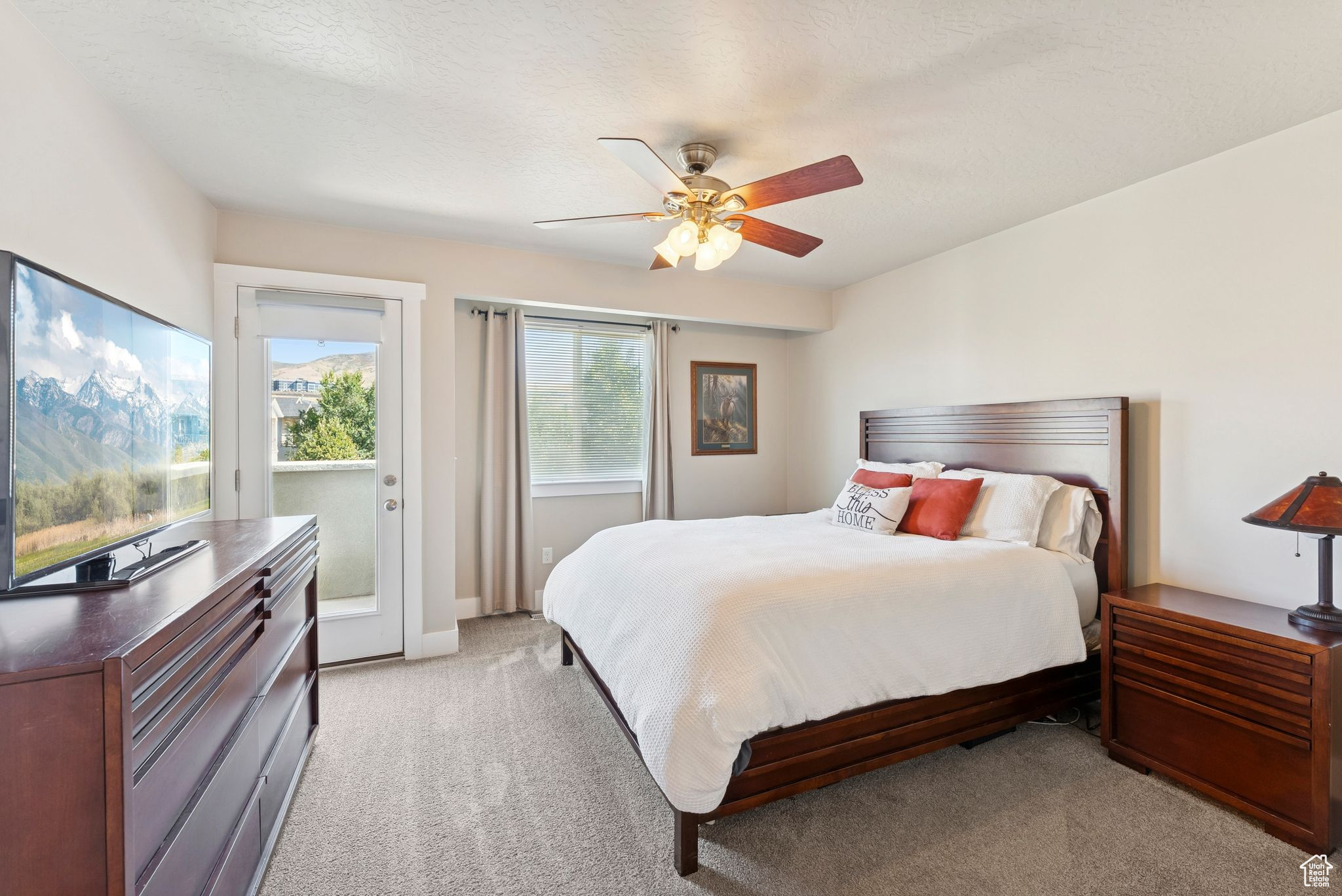 HANKS - Residential