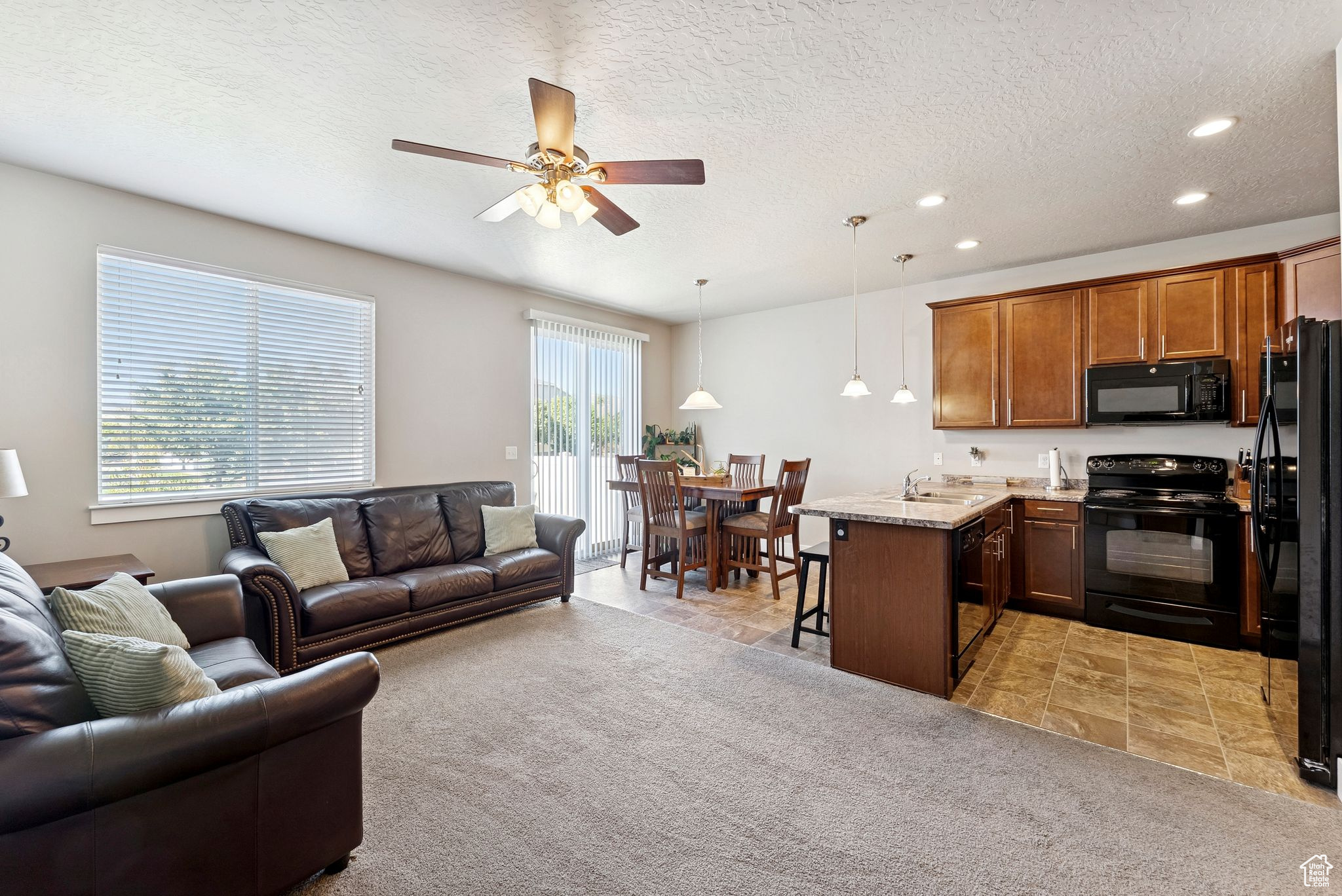 HANKS - Residential