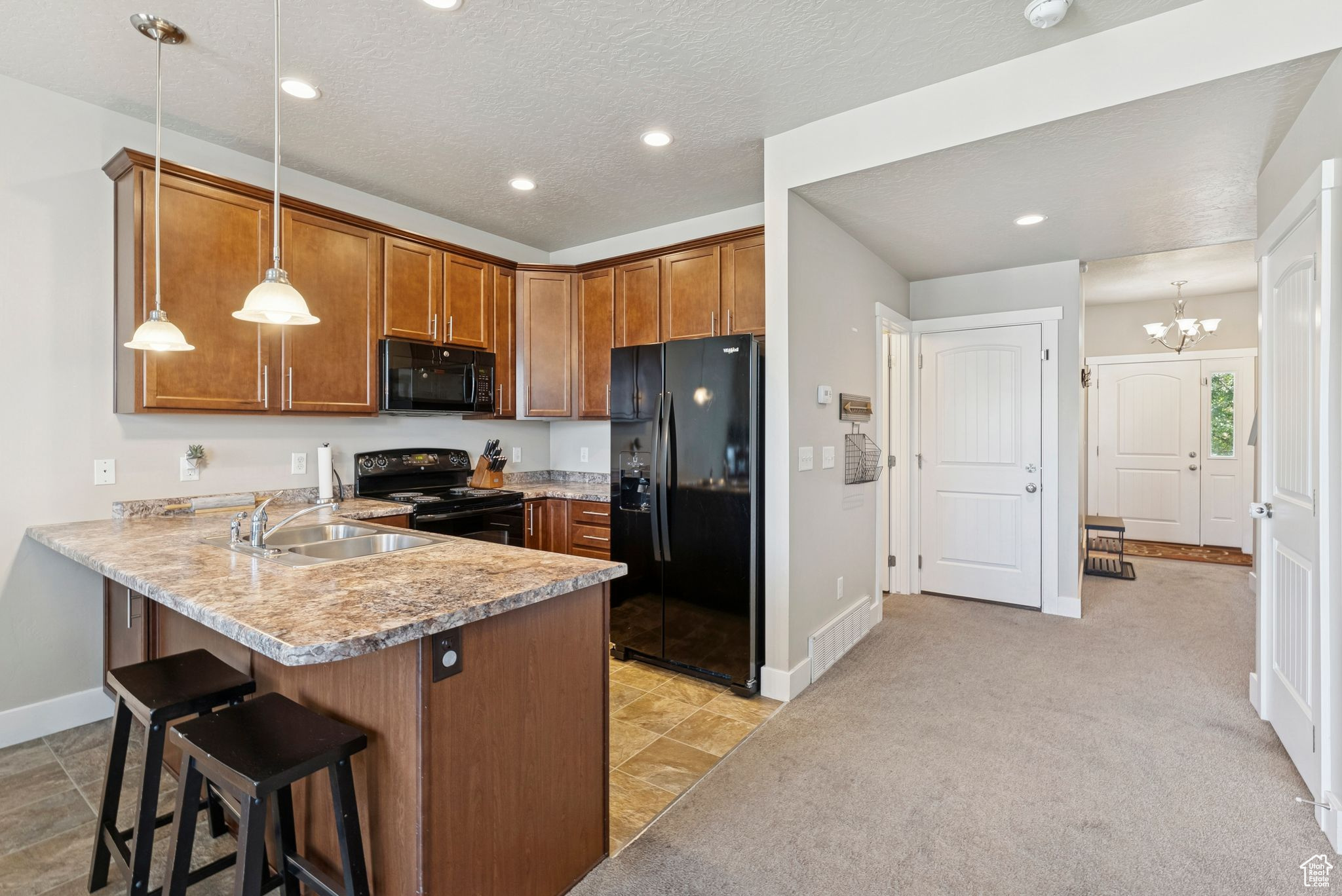 HANKS - Residential