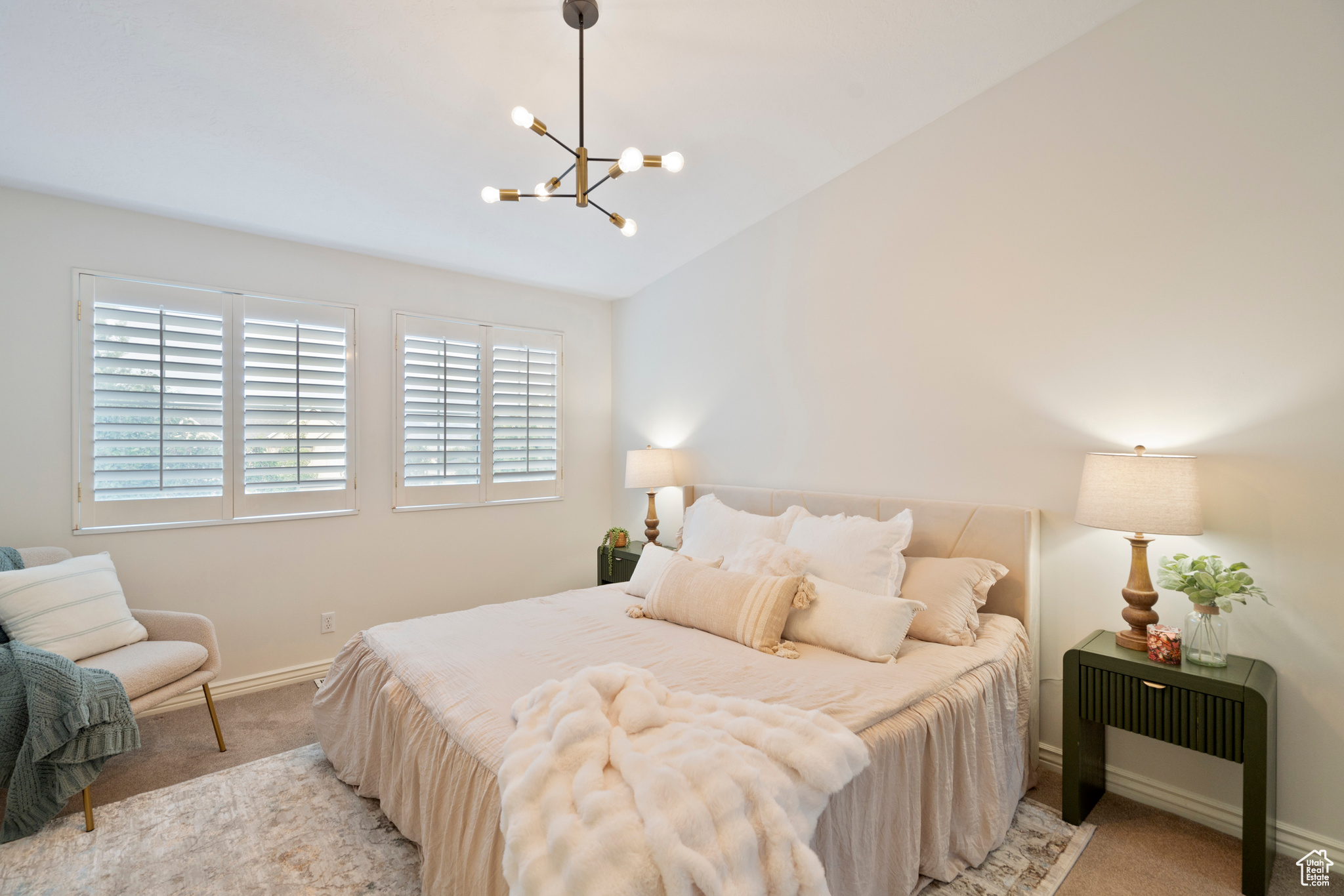 SHADOW OAKS - Residential