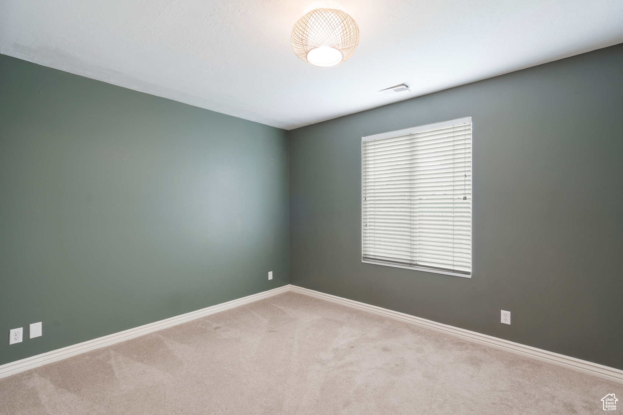 SHADOW OAKS - Residential