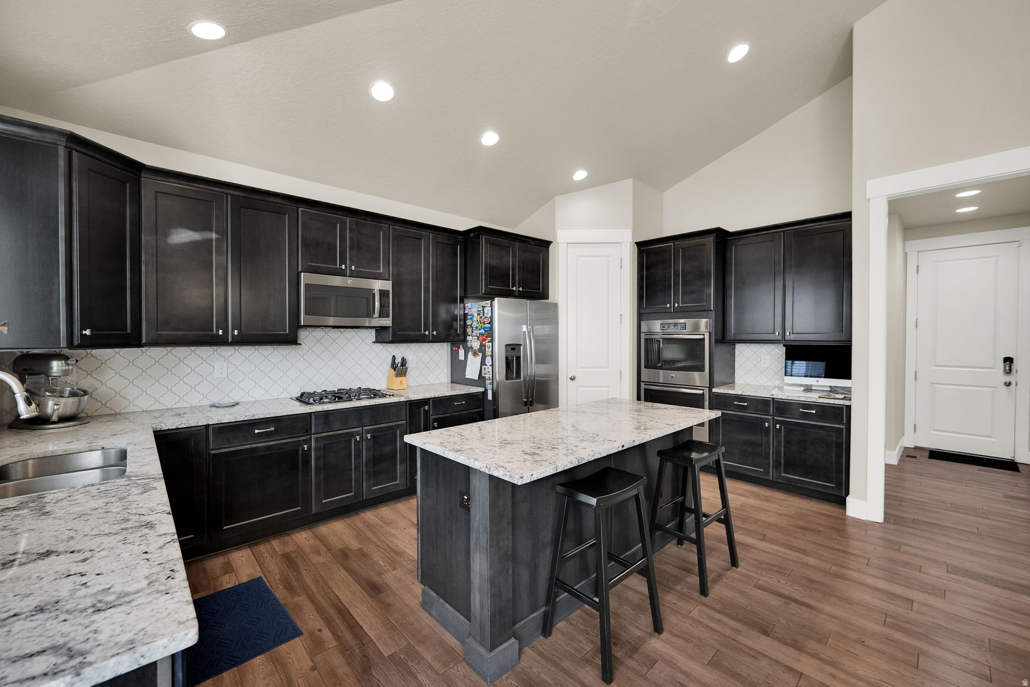 SOMMERGLEN HEIGHTS - Residential