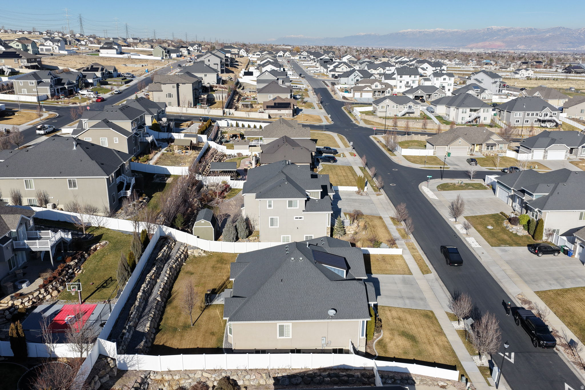 SOMMERGLEN HEIGHTS - Residential