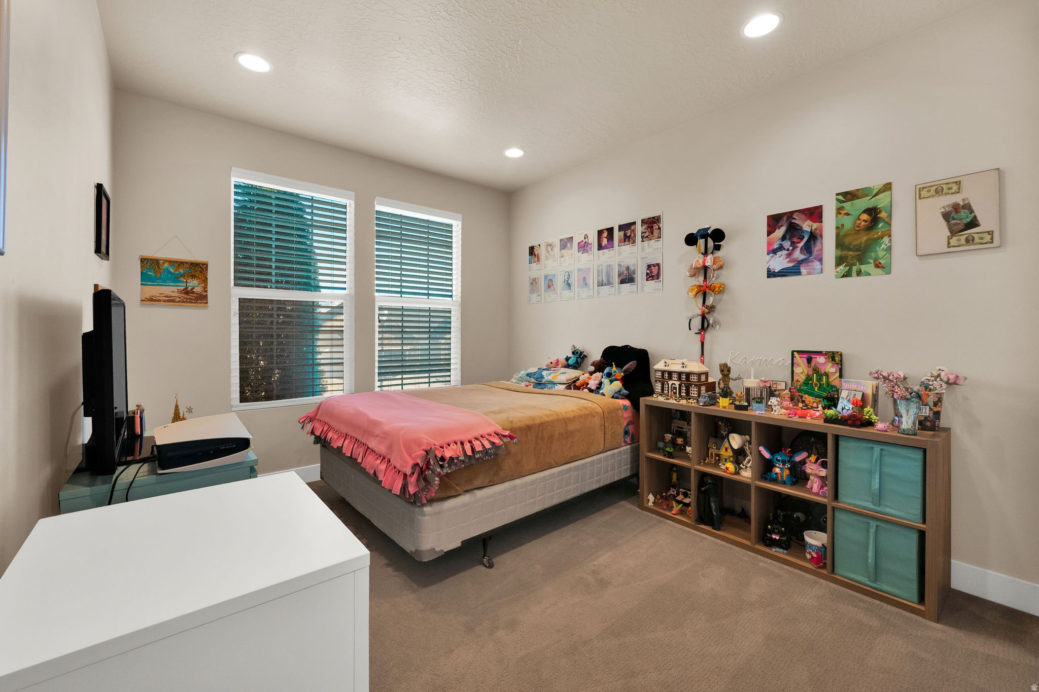 SOMMERGLEN HEIGHTS - Residential