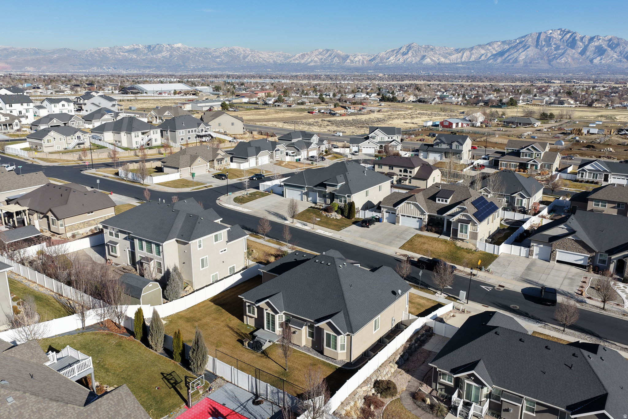 SOMMERGLEN HEIGHTS - Residential