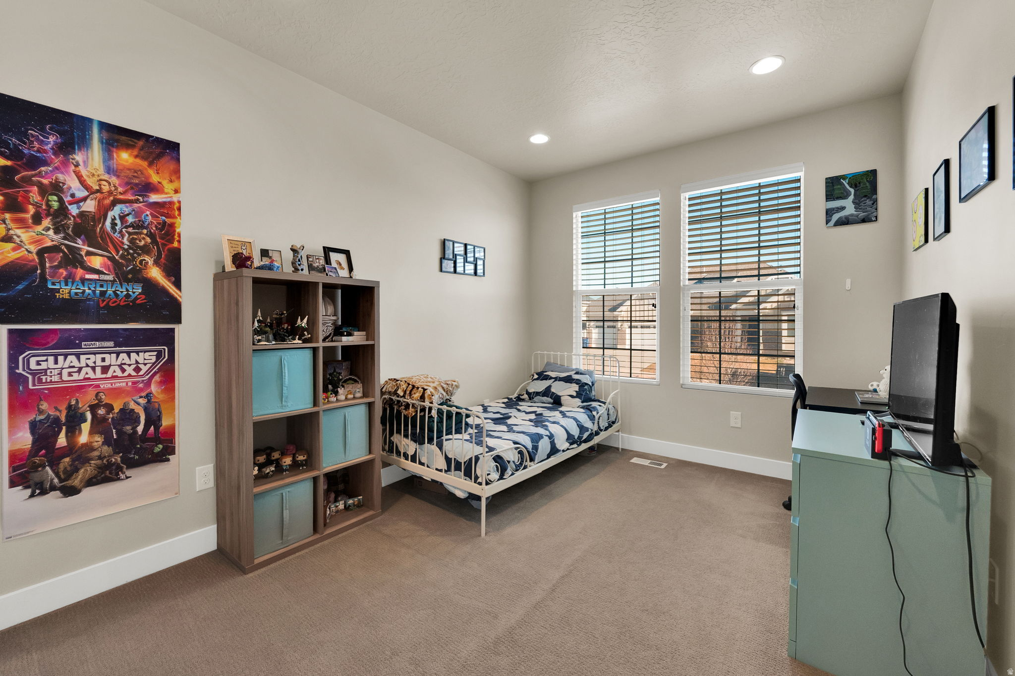 SOMMERGLEN HEIGHTS - Residential