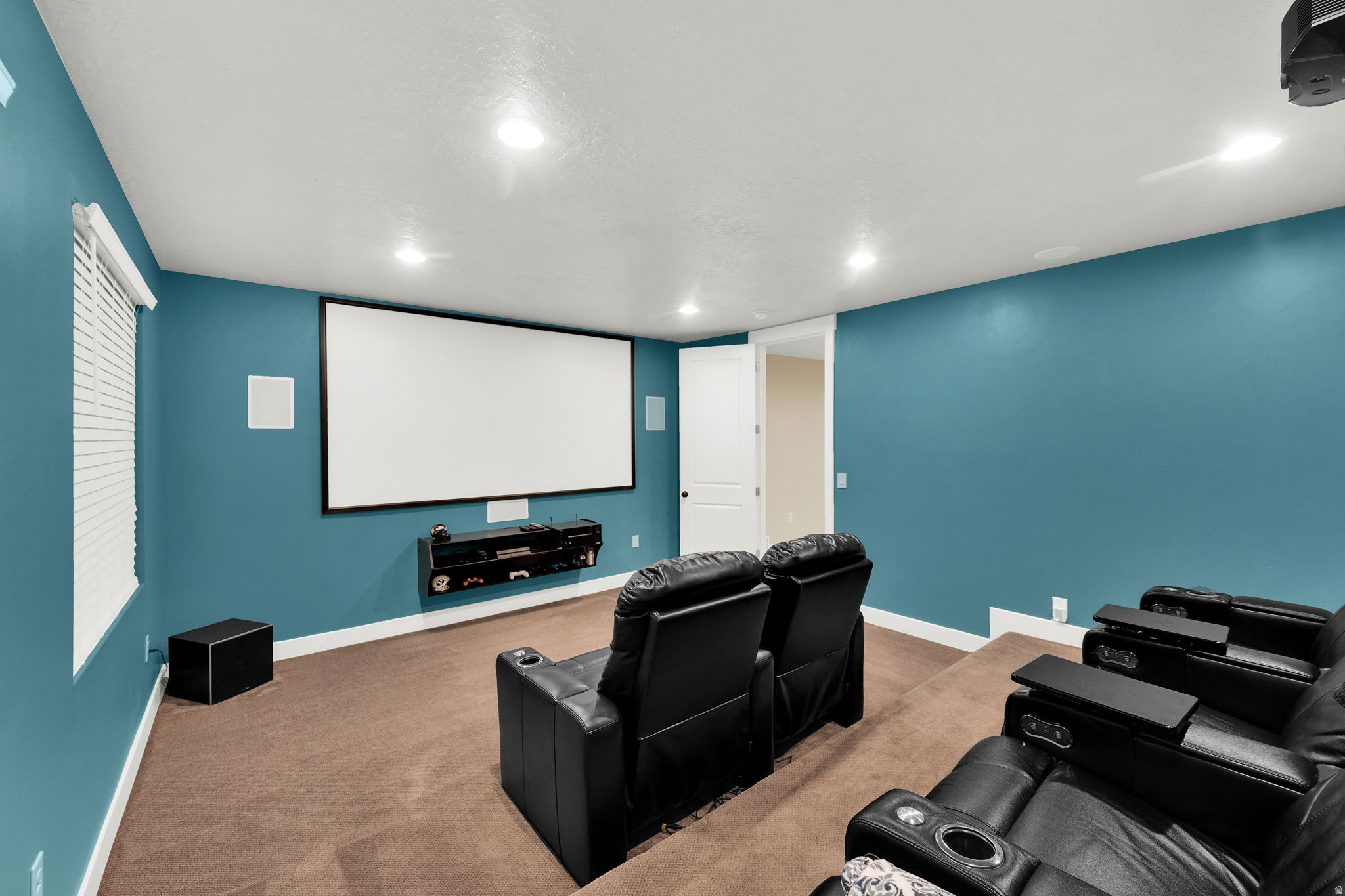 SOMMERGLEN HEIGHTS - Residential