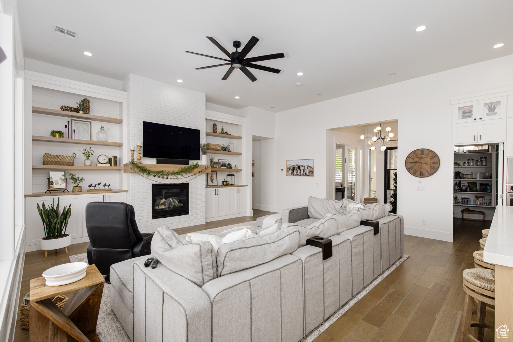 5467 N Hidden Pinyon Dr, Saint George, Utah image 38