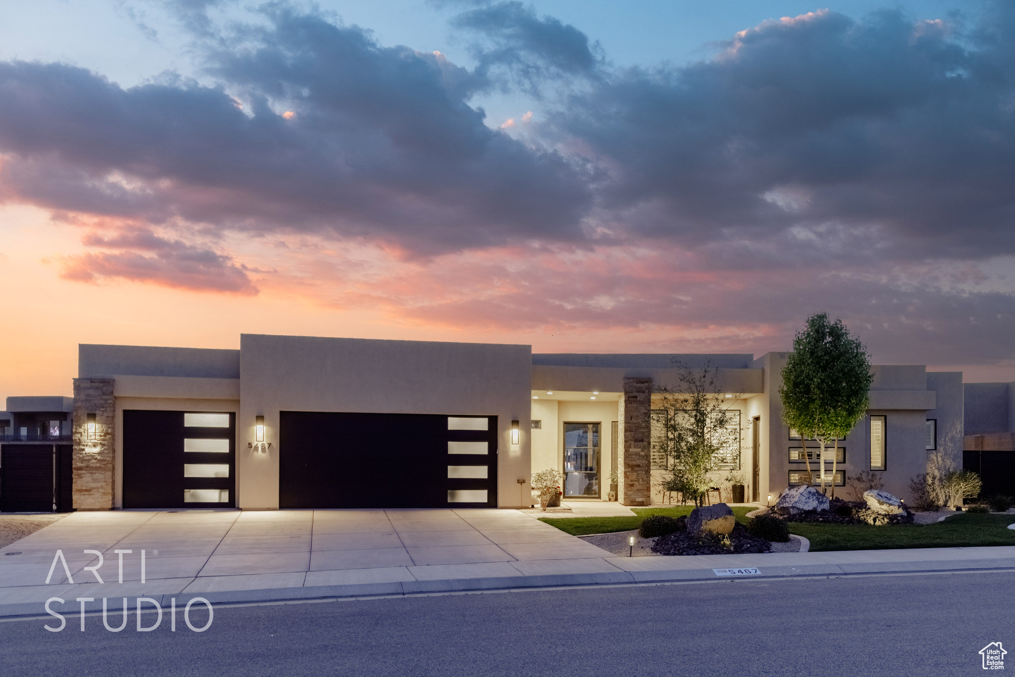 5467 N Hidden Pinyon Dr, Saint George, Utah image 3