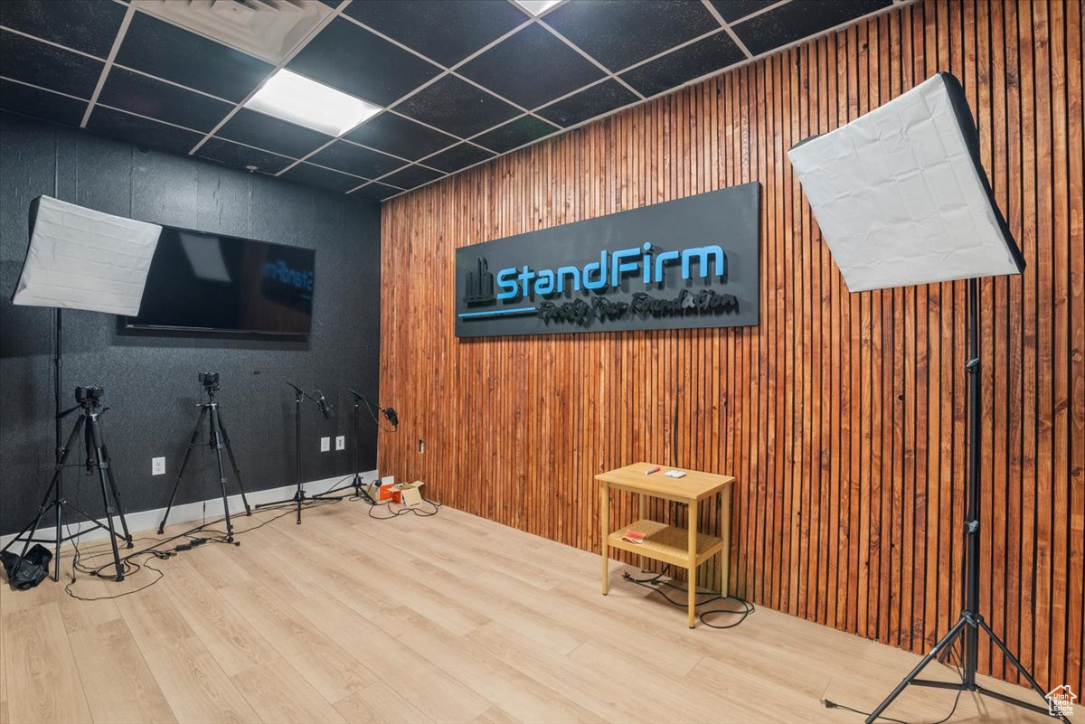 RIVER WOODS - Commercial Sale