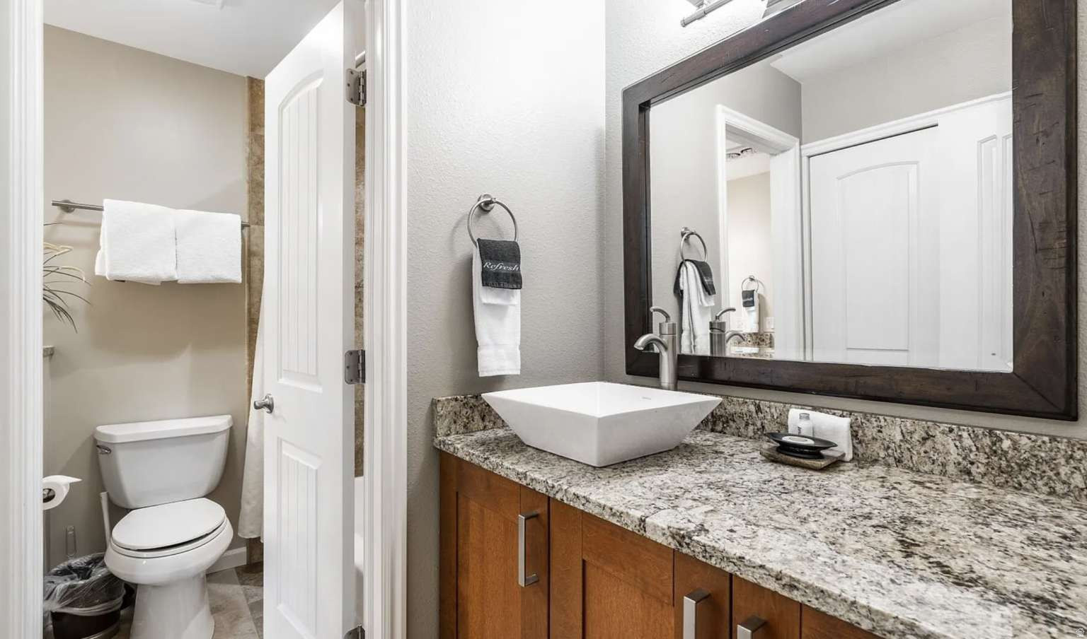 RED PINE CHALETS CONDO - Residential