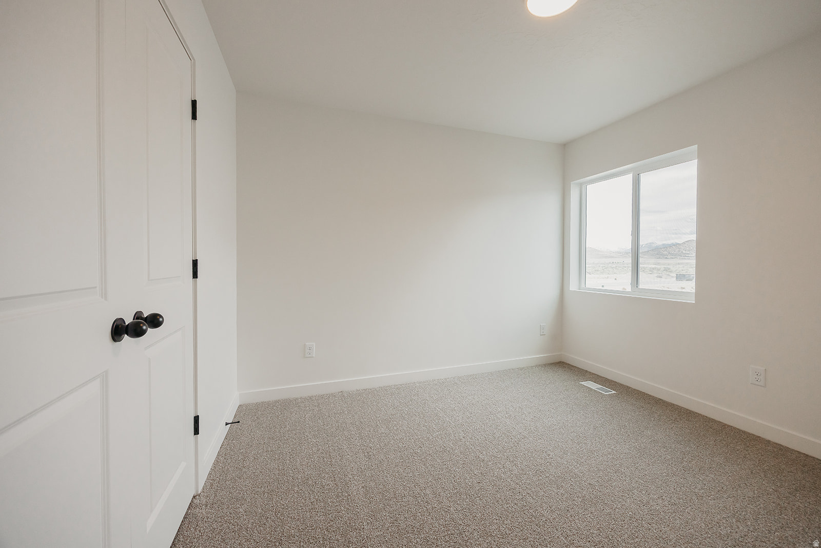 RIVERSIDE ESTATES - Residential