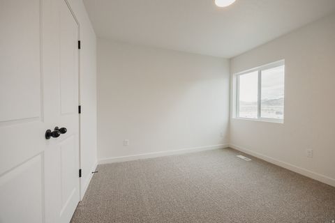 Tiny photo for 5233 S PARAMOUNT DR, Riverdale, UT 84405 (MLS # 2151199)